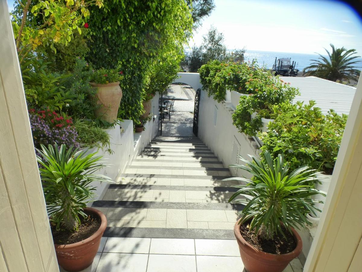 Villa Ginestra Sulla Spiaggia Di Stromboli Exterior foto