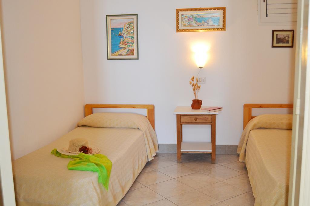 Villa Ginestra Sulla Spiaggia Di Stromboli Exterior foto